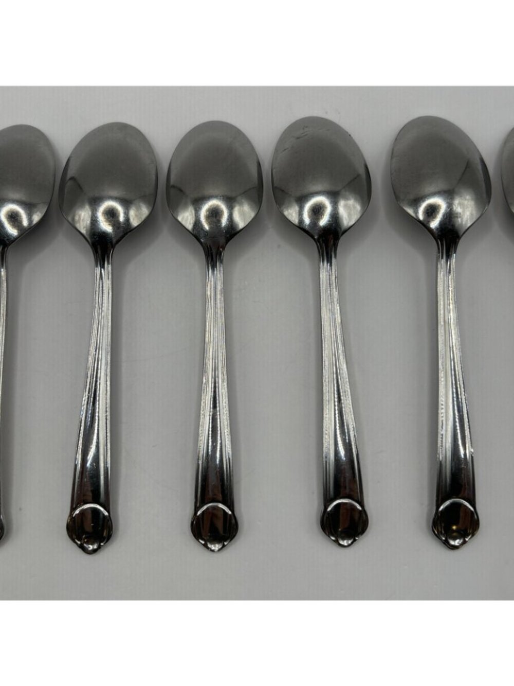 7 Mikasa Classico Satin Teaspoons 18/8 Stainless Gerald Patrick 6.25" Spoons - Picture 9 of 16